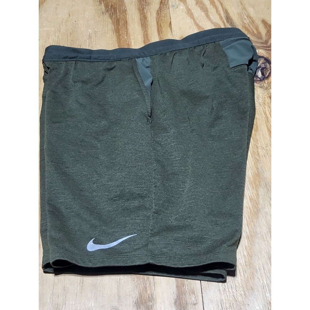 nike athletic running shorts Green 9" Dri-fit Men L 929803-355 @D5